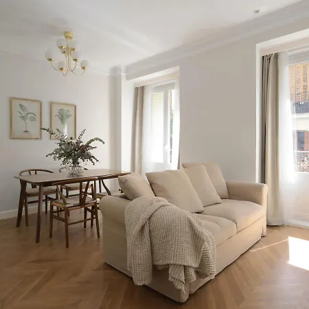 Deluxe Apartment Near Gran Via Madrid Exterior foto