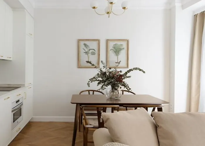 Deluxe Apartment Near Gran Via